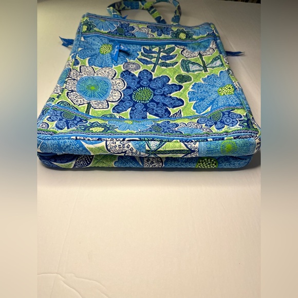 Vera Bradley Blue Doodle Daisy Floral Laptop Tablet Quilted Bag Case - Picture 4 of 13